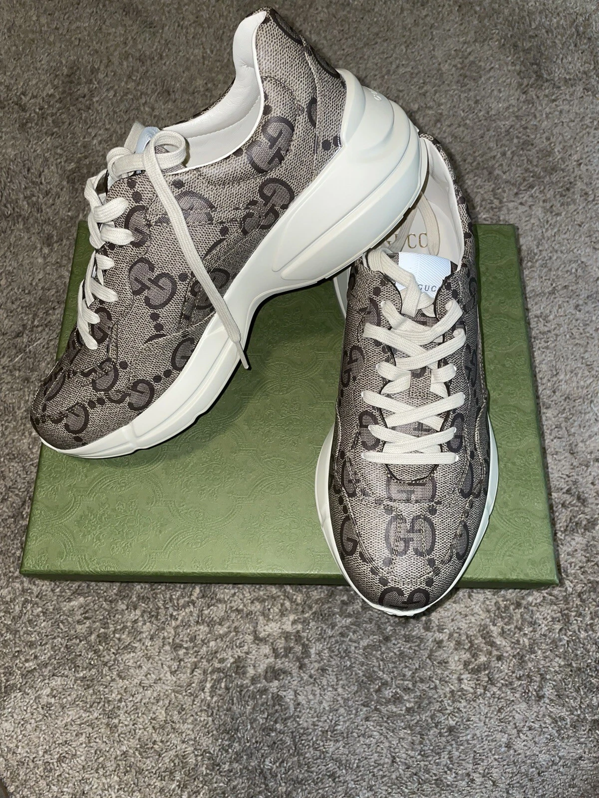 Baskets homme GUCCI Rhyton   Macro GG Supreme 80   Beige