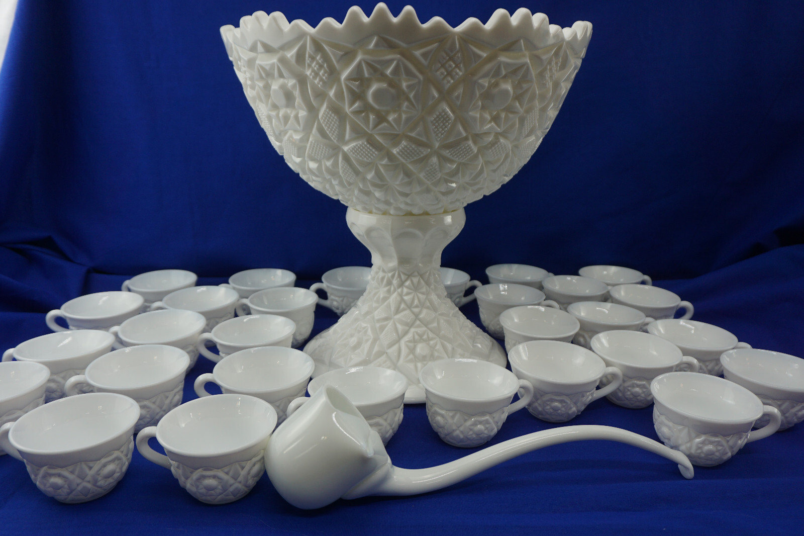 Vintage Fostoria Winburn 14.5