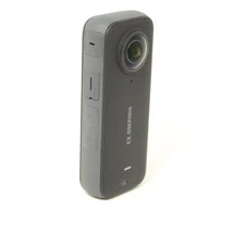 READ Insta360 X3 5.7K Action Camera - Black