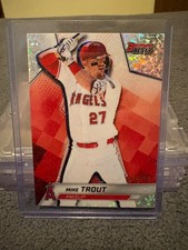 2025 Bowman's Best - Mike Trout #26 Mini-Diamond Refractor /299