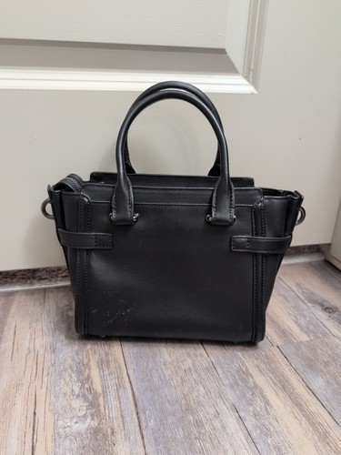 Sac à main bandoulière Coach Swagger 21 en cuir appliqué papillon 37912 rare - Photo 4/13