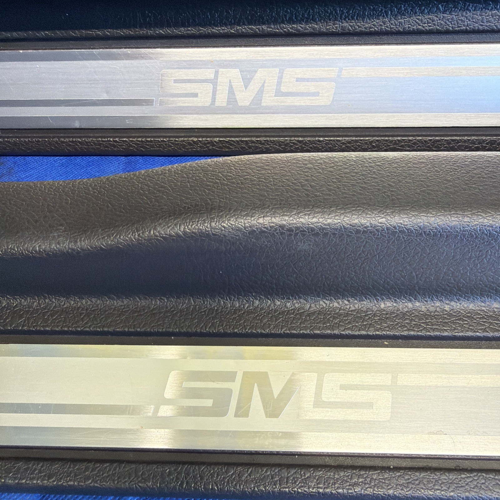 Ford GT 2014 Left, right Scuff plates Pair
