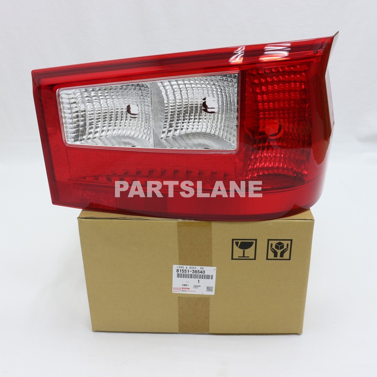 よろよろ JDM Toyota Rumion Scion Xb ZRE152 NZE151 Rear Taillights Tail