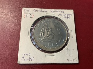Ostkaribische Staaten 10 Dollars 1981 Hochzeit Prinz Charles u. Diana (153)