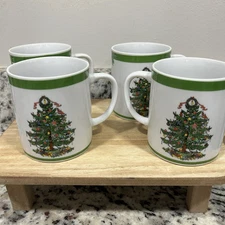 Georges Briard Yuletide Christmas Mugs - Set Of 4- No Chips -