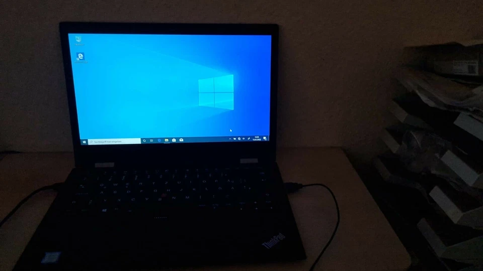 Lenovo ThinkPad X1 Yoga · i7-7600U · 16GB · 512GB, Foto 1 von 2