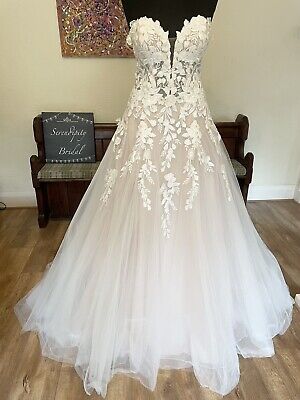 Meryl Wedding Dress - Wedding Atelier NYC Sareh Nouri - New York City  Bridal Boutique
