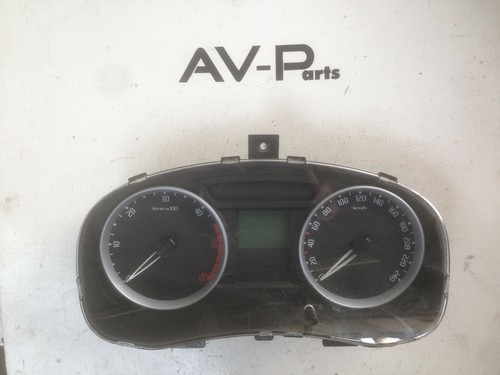 Skoda Fabia 5J Kombiinstrument Tacho Instrumententafel Cockpit 5J0920810C