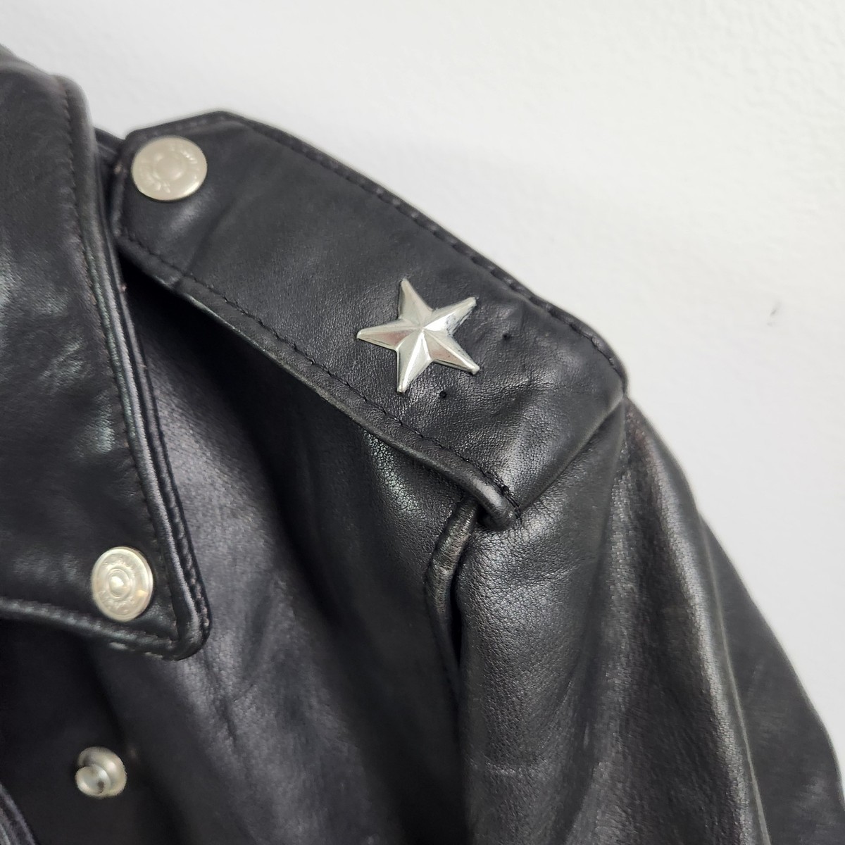 Vintage Schott Perfecto 125 Leather Motorcycle Jacket Star 38