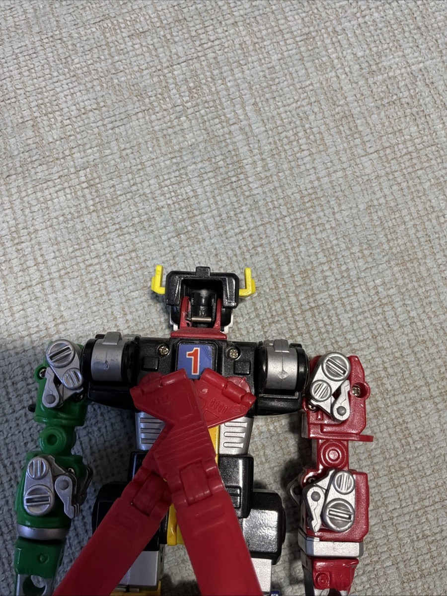 Trendmasters 1998 Voltron Lion Force Figure: Incomplete, Good