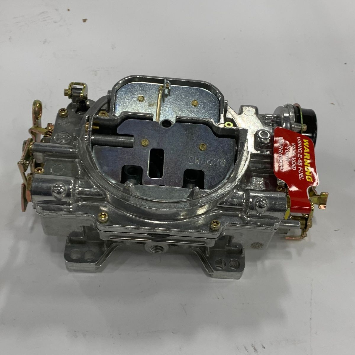 EDELBROCK 1906 Carburetor Thunder Series AVS2 650 CFM Electric Choke