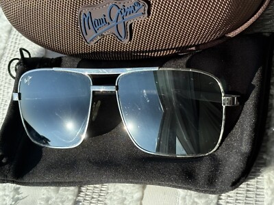 Maui Jim Compass MJ 714 17 Silver Frame + Grey Polarized Lens