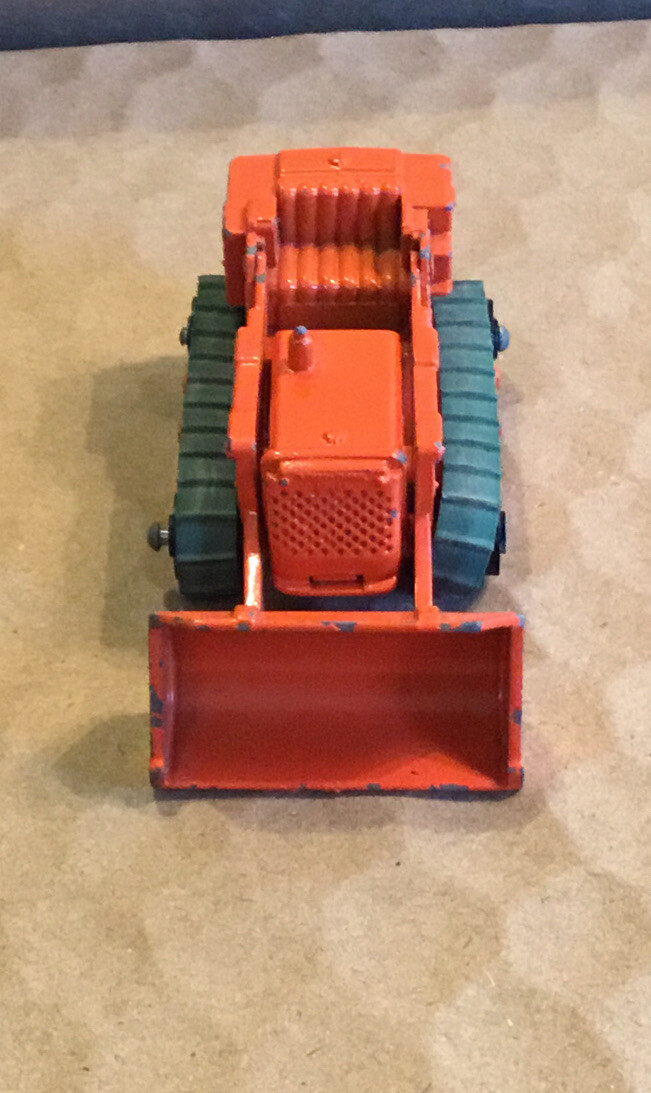 LESNEY MATCHBOX NO. 58 DROTT EXCAVATOR BULLDOZER WORKING