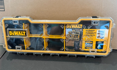 New DEWALT Plastic 10-Compartment Pro Small Parts Organizer pack out