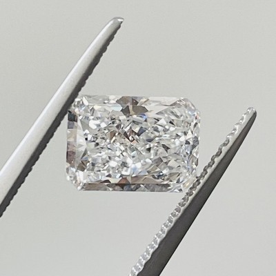 5.00 CT Radiant Cut Natural D Color Loose Lab Grown CVD Diamond VVS1 Certified