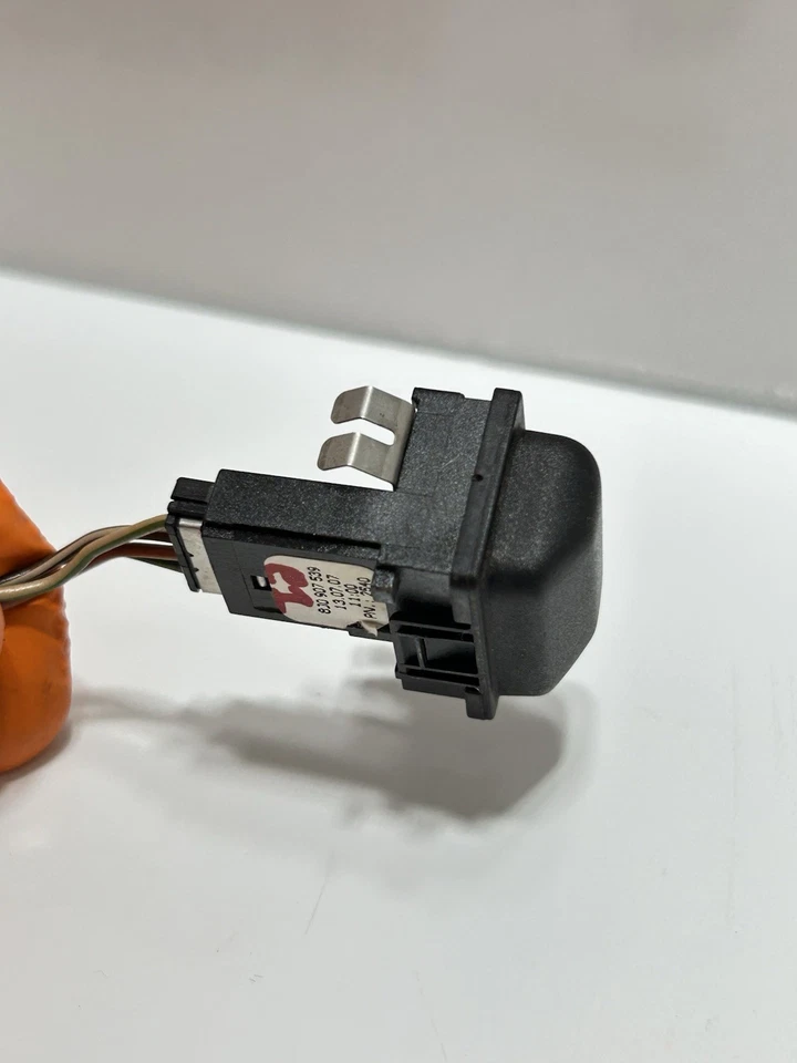 AUDI TT 2007-2015 CUPÉ MK2 - Sensor de luz solar para tablero 8J0907539 Foto 3 de 4