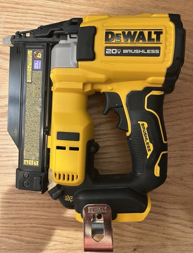 DEWALT Atomic Compact 20V MAX  Cordless 23 Gauge Pin Nailer (DCN623) TOOL ONLY