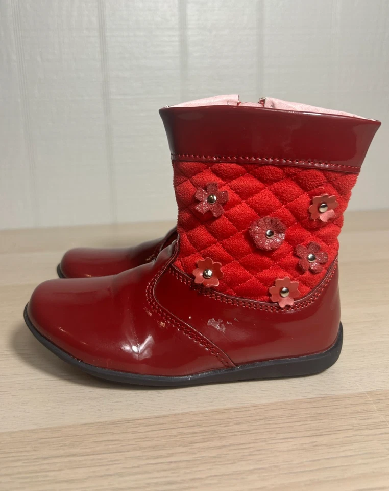 Laura Ashley Toddler Girls Size 9 Quilted Studded Faux Leather Red Boots - Image 2 of 4