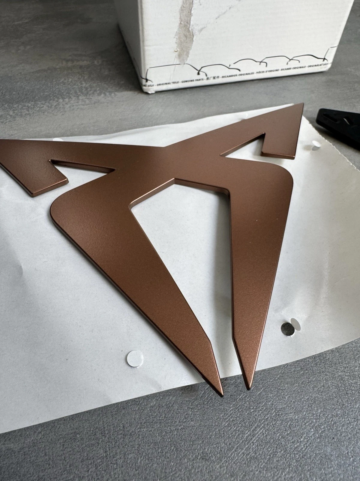 Genuine Seat Cupra Grille Badge Emblem For Cupra 10E853679A27A Brand New 2