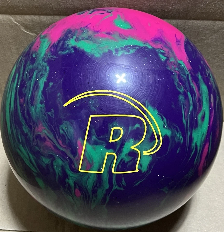 Revolution RevSolution 16 lb Bowling Ball New without Box - Image 2 of 4