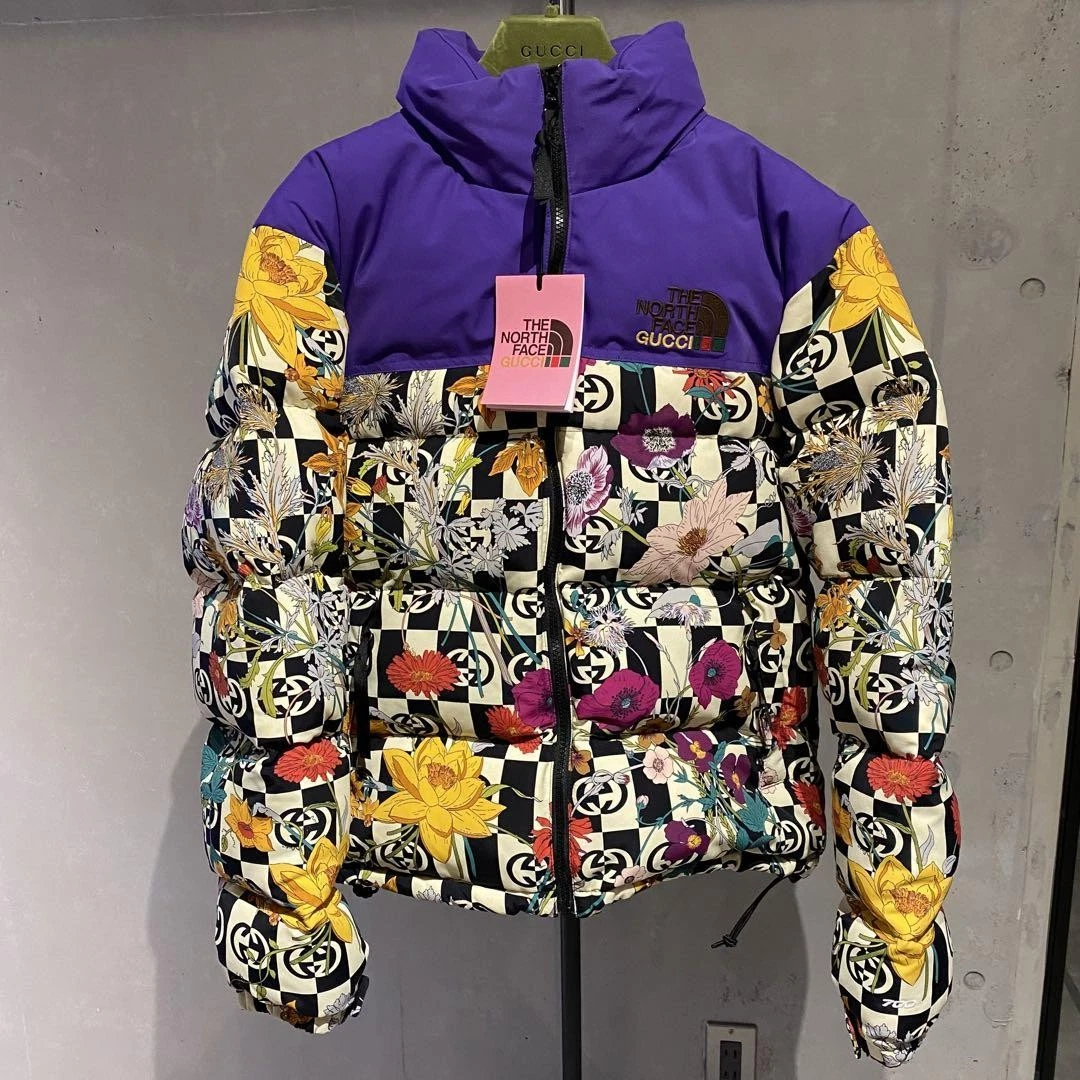 Piumino Gucci The North Face ad incastro modello Gg logo ricamo