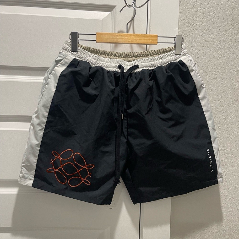 Vie+Riche Paris Men’s embellished reversible Shorts L
