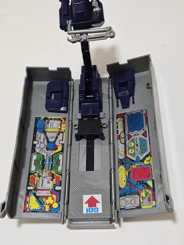 TRANSFORMERS OPTIMUS PRIME G1 Vintage 1980 1982 Cab & Trailer Takara Japan READ - Picture 7 of 14