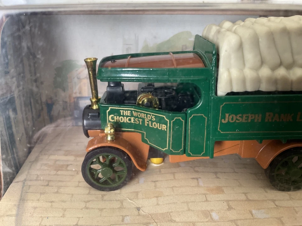 Matchbox Models Of Yesteryear 1990 Y27 JOSEPH RANK 1922 FODEN STEAM WAGON - Image 2 of 4