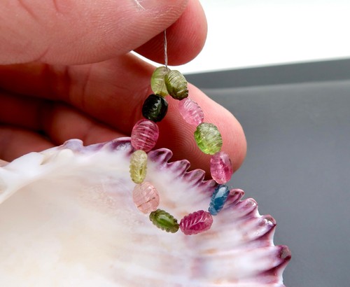RARE GORGEOUS AAAAA SHIMMERING POLISHED MULTI-COLOR CARVED HIGH GRADE TOURMALINE - Picture 7 of 7
