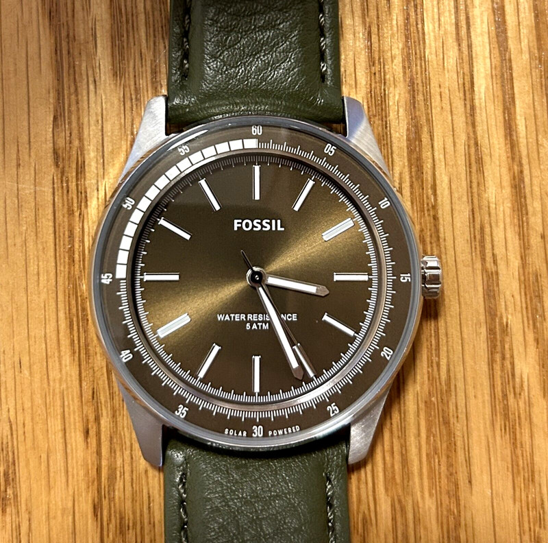 Fossil Sullivan Solar-Powered Men's Dress Watch BQ2663 Leather Strap NEW