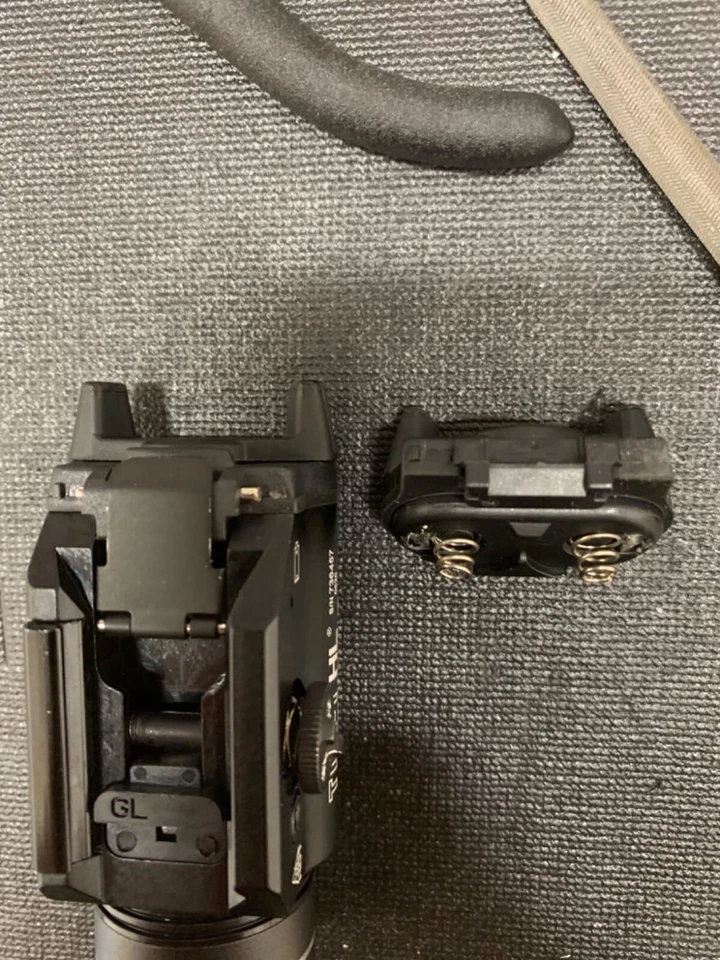 Puerta de batería Streamlight - TLR-1/TLR-2 Foto 4 de 4