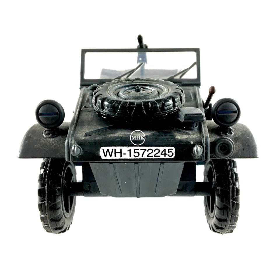 1:18 21st Century Toys Ultimate Soldier WWII German Army Type 82 Kubelwagen - Image 4 of 4