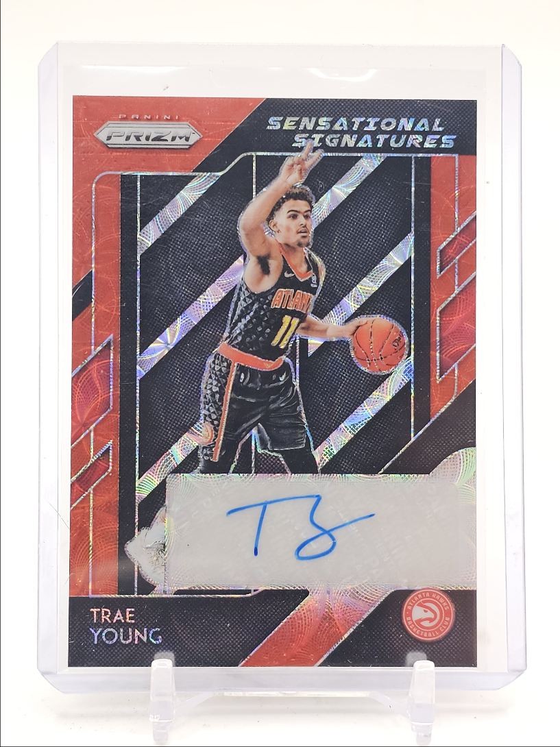 TRAE YOUNG 2018-19 PRIZM SENSATIONAL SIGNATURES ROOKIE RED CHOICE AUTO Q3758