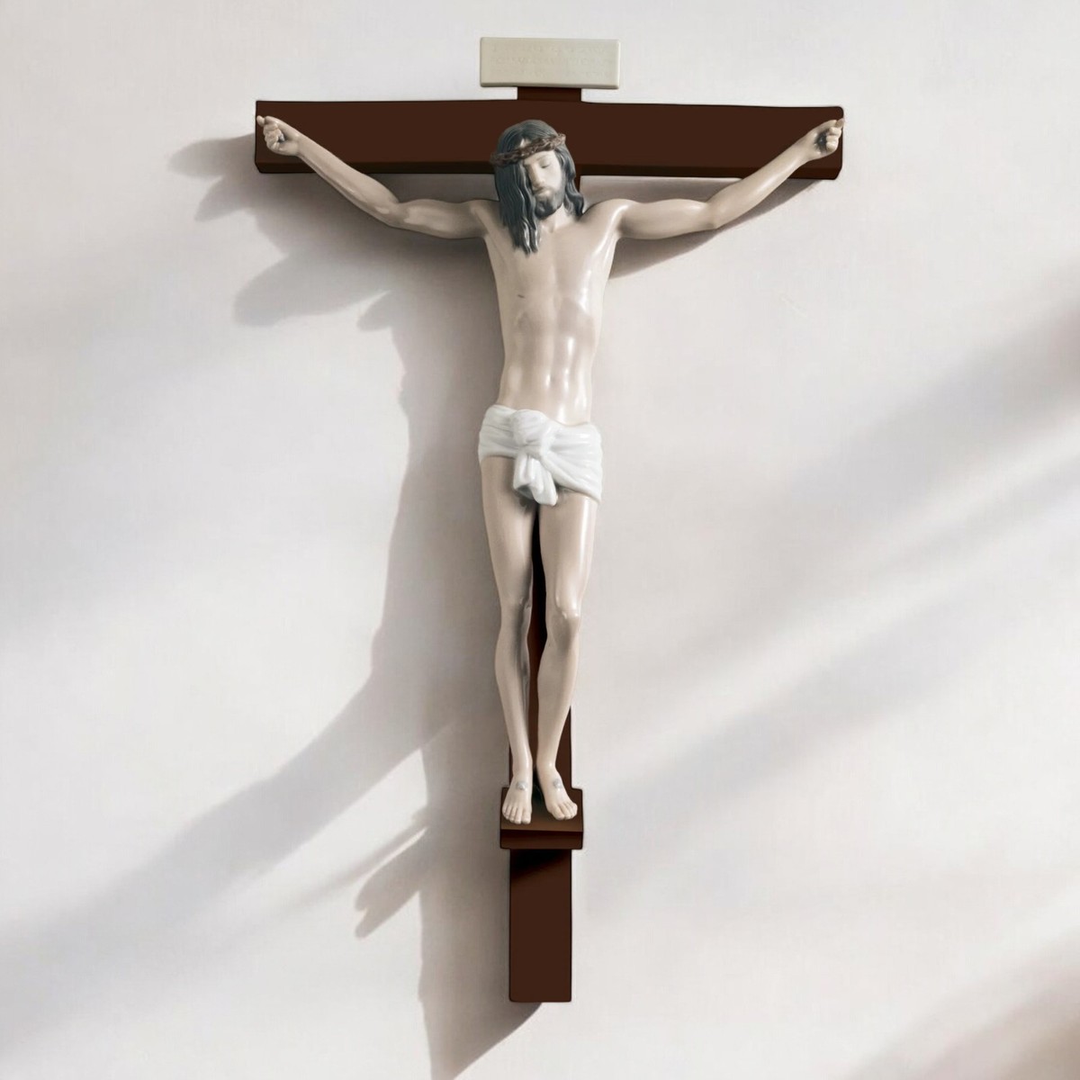 Lladro 01006912 Our Saviour Crucifix Figurine Wall Art Jesus