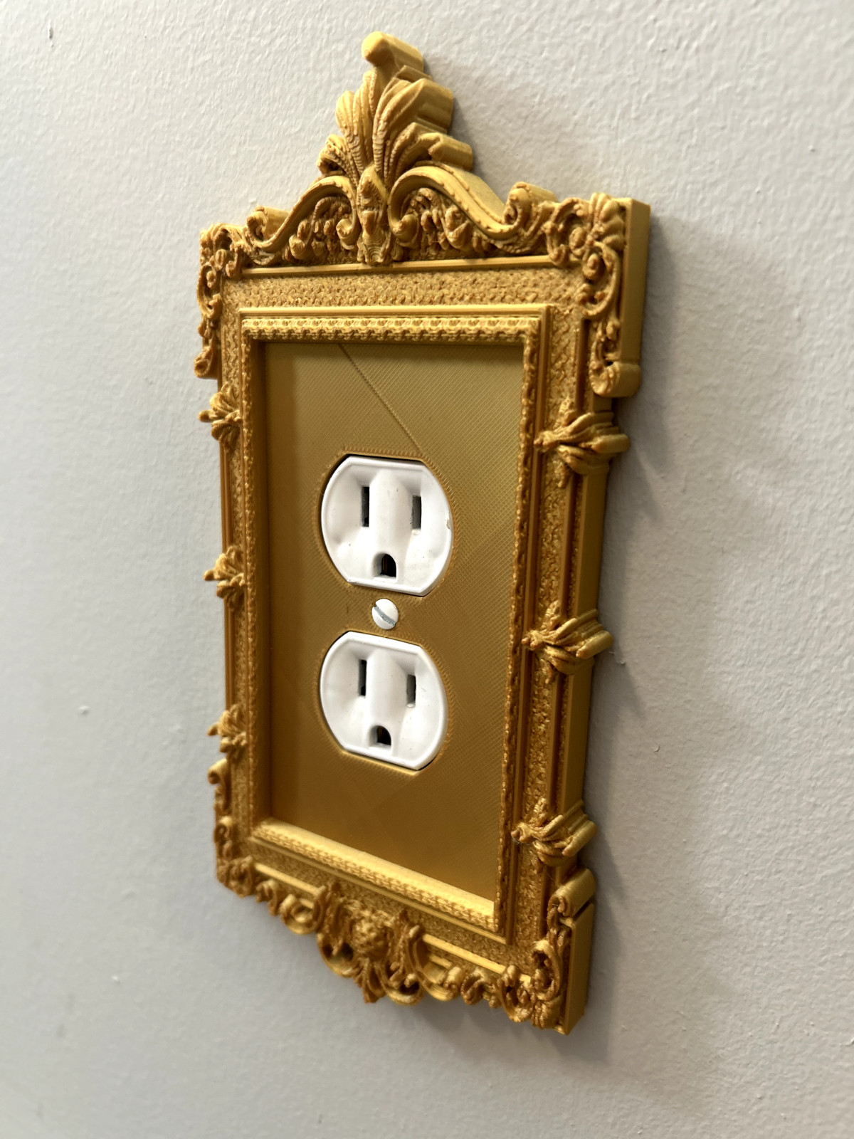Ornate Outlet Cover - Fancy Outlet Cover - Outlet Cover - Wall Plate 3D Printed