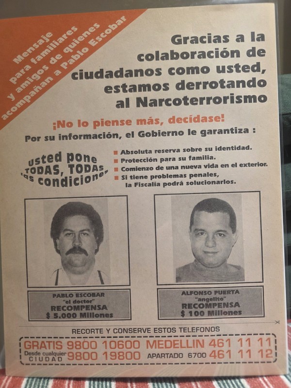 Rare ORIGINAL Pablo Escobar Wanted Poster