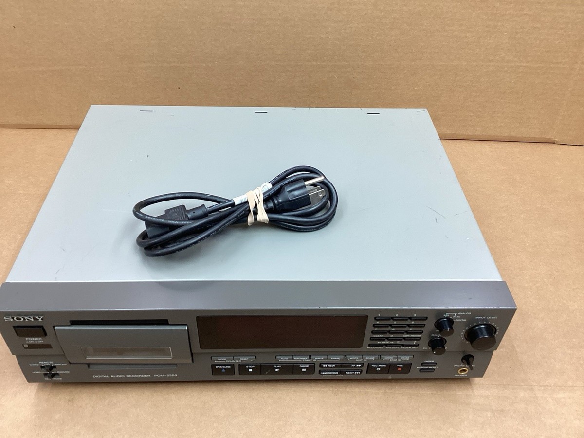SONY PCM-2300 Illuminated bay DAT Player Recorder Deck to Repair