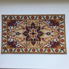 Hand Stitched Classic 1/12 Dolls House Rug