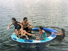 HO Sports Mini Oasis 8’ Inflatable Water Ring Float Pool Lake Island Retail $199