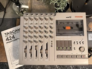 PORTASTUDIO 424 ジャンク品 TASCAM PORTASTUDIO 424 ジャンク - メルカリ