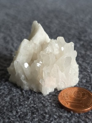 Bergkristall Stufe / Kristallgruppe klar naturbelassen 3 x 3 cm BK42