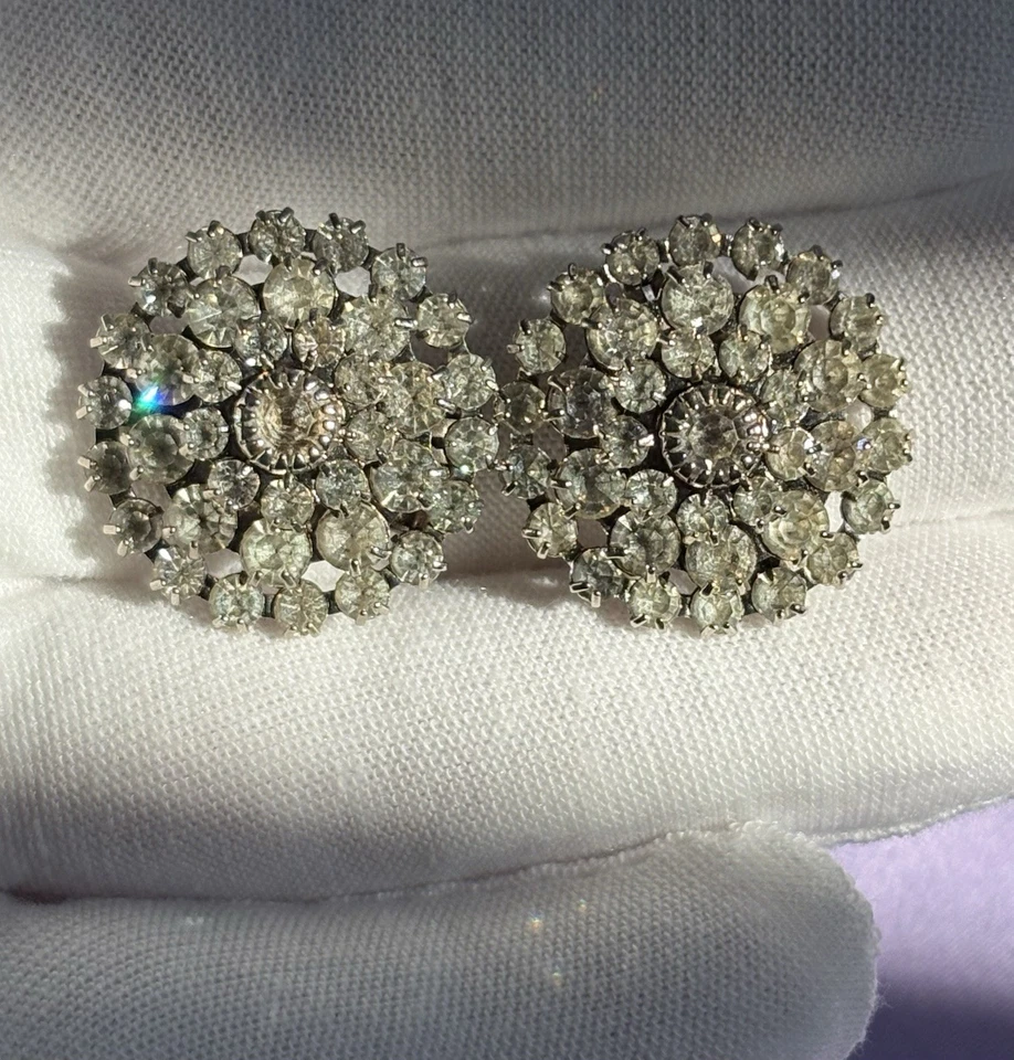 Vintage Clear Rhinestone Shoe Clips BEAUTIFUL Tiered Dome Prong Set PAT PENDING - Image 3 of 4