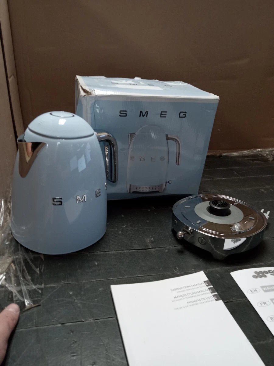 Smeg Retro Variable Temperature Kettle Pastel Blue #KLF04PBUS.