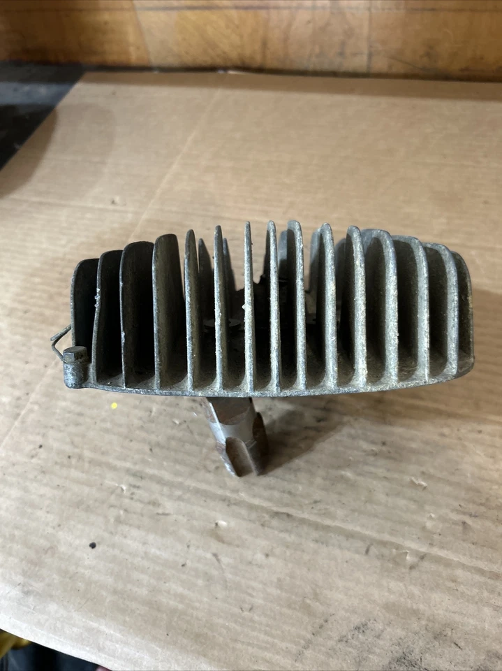 Suzuki RM250 1977 OEM culata Foto 4 de 4