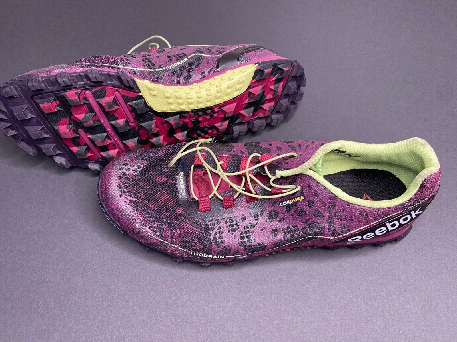Reebok Womens 9.5 Cordura H2O Drain 