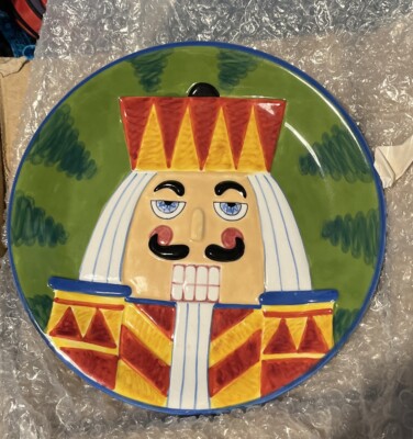 Clay Art NUTCRACKER 8.5'' Dessert Plate Set 4 Pc Embossed Face Christmas New
