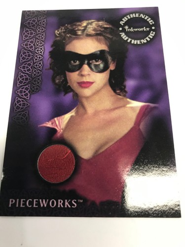 2003 Charmed Power of Three Pieceworks Costume Card PW5 Alyssa Milano/Phoebe - Picture 3 of 5