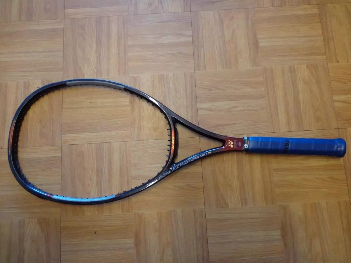 Yonex Isometric Pro Super Mid 105 headsize 4 1/4 grip Tennis Racquet