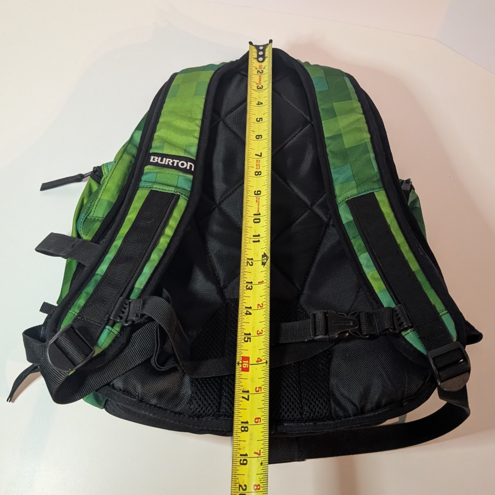 Burton Backpack Skating Snowboarding with Boot Pocket Green Pixelated Gear Bag