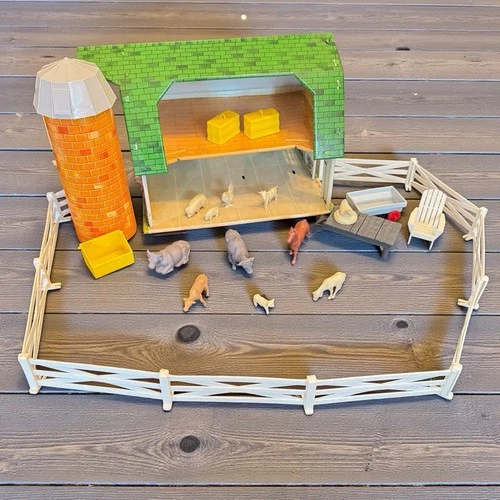 Vintage Marx Happi Time Tin Barn, Silo, Animals, Fence, Hay and More!